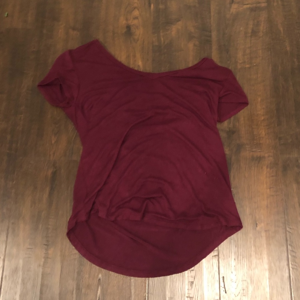American eagle U neck tee